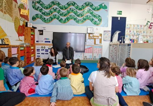 As escolas infantís da Pobra repiten a experiencia na actividade Pinta a Valle-Inclán
